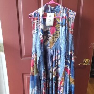 FLUER di Lis Colorful Abstract Maxi Dress